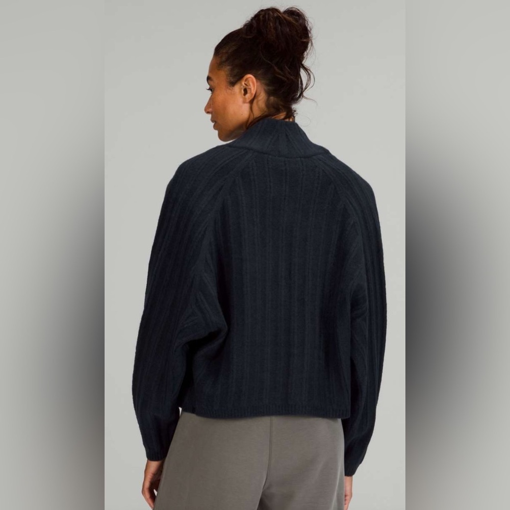 Lululemon Twin Rib Sweater in True Navy - Picture 2 of 5